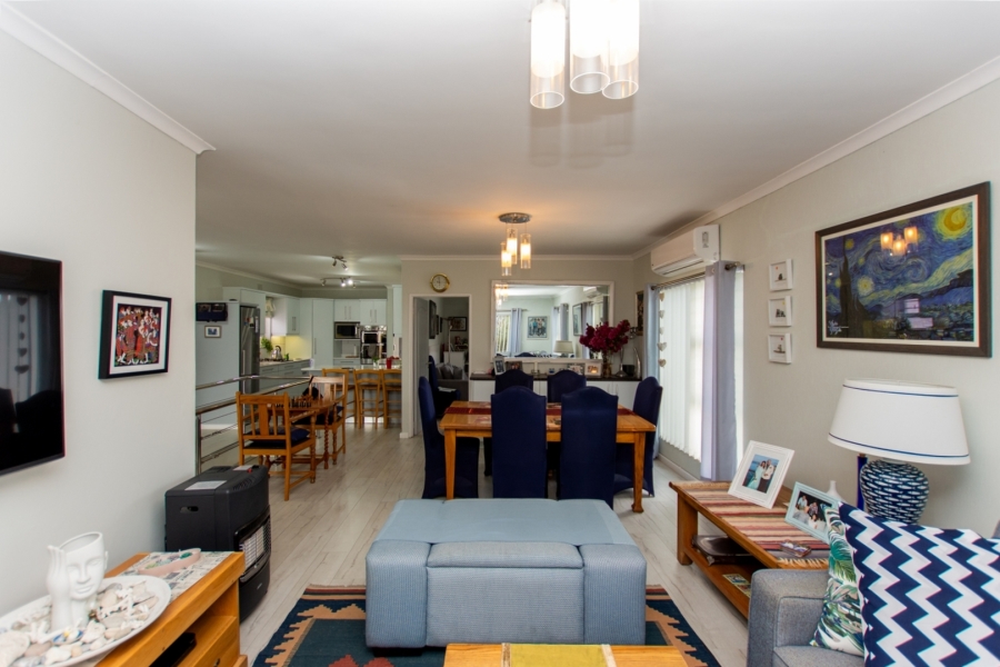 3 Bedroom Property for Sale in Velddrif Western Cape